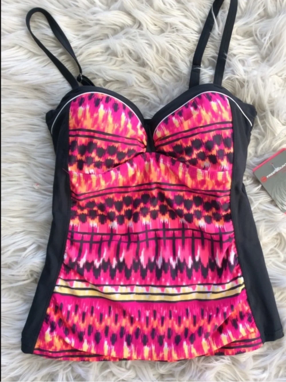 NWT Free Country Underwire Adjustable Tankini Top